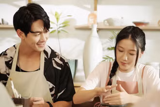 Cảnh trong phim "Nhà bà Nữ". (Ảnh từ phim)