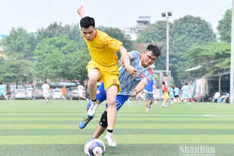 Giải bóng đá thanh niên báo chí khối Trung ương năm 2023 diễn ra với chất lượng chuyên môn cao, nhiều pha bóng đẹp cùng những màn rượt đuổi tỷ số sát sao đến phút thi đấu cuối cùng.
