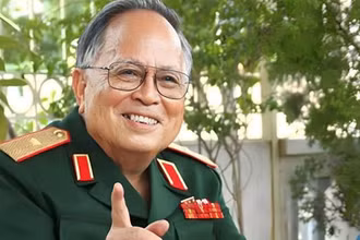 Thiếu tướng, nhà văn Hồ Phương. (Ảnh: TTXVN)