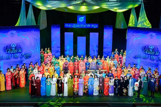 57 học viên đại diện cho gần 10 nghìn hội viên phụ nữ tại chương trình “Hương sắc Việt Nam”.