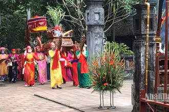 Bộ Văn hóa, Thể thao và Du lịch đề nghị các địa phương không tổ chức lễ hội tràn lan gây tốn kém, lãng phí. (Ảnh minh họa)