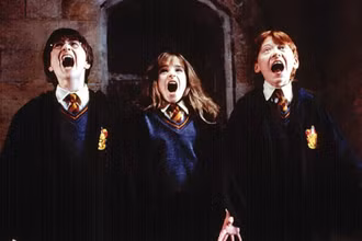 Cảnh trong phim "Harry Potter" bản điện ảnh. (Ảnh: Variety) 