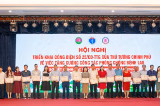 Các cá nhân, tập thể có thành tích xuất sắc trong công tác phòng, chống lao 2023.