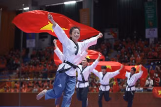 Tác phẩm “Bay lên Việt Nam” của tác giả Bùi Cương Quyết đạt Giải Nhất Cuộc thi Happy Vietnam 2023.