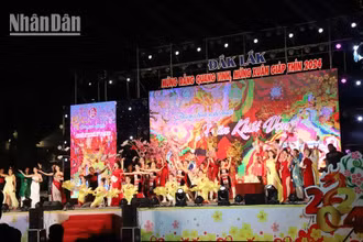 Chương trình văn nghệ mừng Đảng quang vinh, mừng Xuân Giáp Thìn 2024.