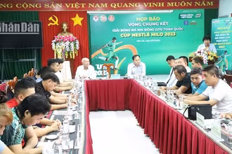 Ban tổ chức giải tổ chức họp báo thông tin về Vòng chung kết Giải Bóng đá nhi đồng (U11) toàn quốc - Cúp Nestlé MILO 2023.