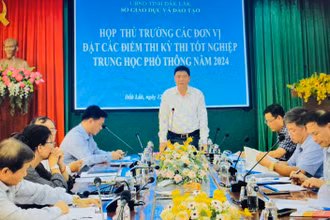 Sở Giáo dục và Đào tạo tỉnh Đắk Lắk họp với thủ trưởng các đơn vị đặt các điểm thi kỳ thi tốt nghiệp Trung học phổ thông năm 2024. (Ảnh: Sở Giáo dục và Đào tạo tỉnh Đắk Lắk)