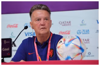 Huấn luyện viên Van Gaal thông báo chia tay đội tuyển Hà Lan sau thất bại trước Argentina tại vòng Tứ kết World Cup 2022. (Ảnh: Marca)