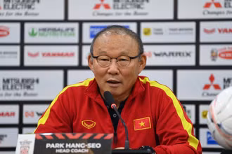 HLV Park Hang-seo tại buổi họp báo sáng 12/1 trước thềm trận chung kết AFF Cup 2022. (Ảnh: Mạnh Quân)