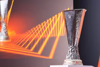 Man United gặp Barca tại vòng play-off Europa League
