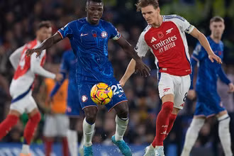 Arsenal tỏ rõ lợi thế trong năm lần chạm trán gần nhất. (Ảnh: Getty)