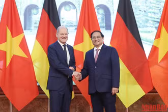 Thủ tướng Phạm Minh Chính và Thủ tướng Đức Olaf Scholz tại buổi hội đàm.