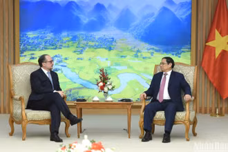 Thủ tướng Phạm Minh Chính tiếp Bộ trưởng Ngoại giao Cộng hòa Áo Alexander Schallenberg. (Ảnh: TRẦN HẢI)