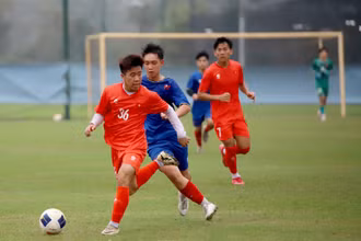 U17 Việt Nam "thử lửa" với U17 PVF. (Ảnh: VFF)