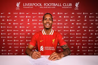 Virgil van Dijk ký hợp đồng gia hạn thêm 2 năm với Liverpool. (Ảnh: Liverpool FC)