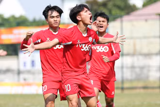 U19 Thể Công Viettel thắng 2-0 Đông Á Thanh Hóa để vào vòng bán kết. Ảnh: VFF