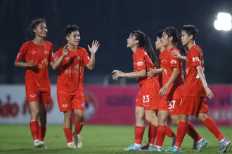 U19 nữ Phong Phú Hà Nam ăn mừng bàn thắng ấn định chiến thắng. (Ảnh: VFF)