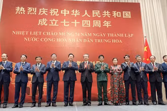 Các đại biểu dự tiệc chiêu đãi. (Ảnh: Anh Vũ)