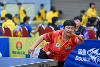 Tay vợt Mai Hoàng Mỹ Trang cùng đồng đội nữ TP Hồ Chí Minh 1 đã giành thắng lợi trước đội Công An 1 với tỷ số 3-1 tại vòng bán kết.