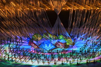 Lễ khai mạc SEA Games 32 thể hiện đậm nét bản sắc Campuchia. (Ảnh: TTXVN)