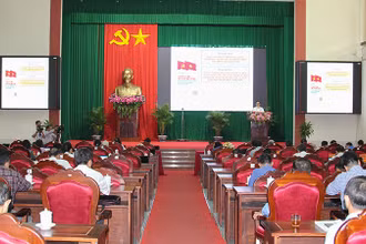 Quang cảnh hội nghị. 