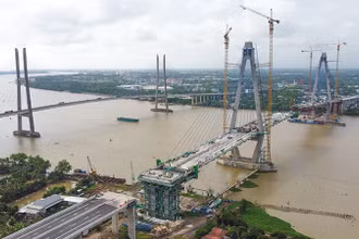 Toàn cảnh công trình cầu Mỹ Thuận 2. 
