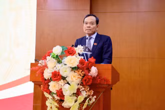 Đồng chí Trần Lưu Quang phát biểu chỉ đạo tại hội nghị.