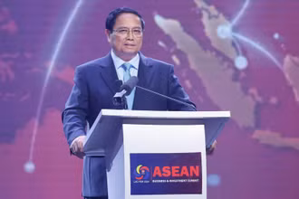 Thủ tướng Phạm Minh Chính phát biểu ý kiến tại Hội nghị Thượng đỉnh Kinh doanh và Đầu tư ASEAN 2024. (Ảnh: Nhật Bắc/VGP)