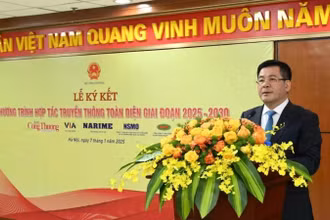 Bộ trưởng Công Thương Nguyễn Hồng Diên phát biểu tại hội nghị.