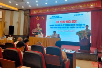 Quang cảnh buổi tọa đàm.