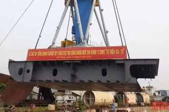 Lễ đặt ky, đóng mới tàu hàng 17.500 DWT. 