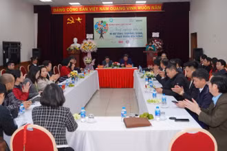 Toàn cảnh lễ phát động cuộc thi viết về nông nghiệp hữu cơ.
