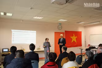 Lãnh đạo tỉnh Charente-Maritime và Trường Le Petit Chadignac của Pháp khẳng định sẵn sàng chia sẻ kinh nghiệm với Việt Nam trong công tác đào tạo nhân lực chất lượng cao cho ngành nông nghiệp.