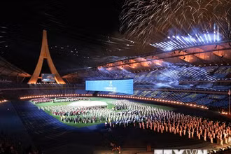 [Ảnh] Ấn tượng nghi thức thắp đuốc khai mạc ASEAN Para Games 12