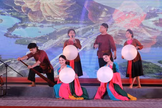 Quang cảnh Liên hoan hát Xẩm mở rộng năm 2022 (Ảnh: MINH QUANG)