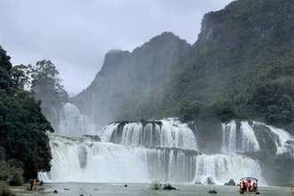 Thác Bản Giốc (Ảnh: TTXVN)