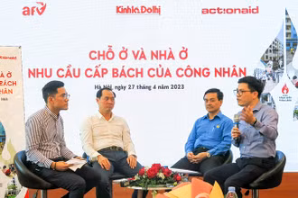 Các đại biểu chia sẻ tại tọa đàm.