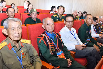 Đại biểu dự Hội nghị biểu dương người có công với cách mạng tiêu biểu toàn quốc năm 2023 tại thành phố Huế, tháng 7/2023. (Ảnh: Đăng Khoa)