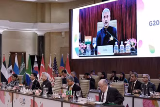 Bộ trưởng Ngoại giao Ấn Độ S. Jaishankar đọc diễn văn khai mạc tại Hội nghị bộ trưởng ngoại giao G20 tại New Delhi ngày 2/3/2023. (Ảnh: Reuters)
