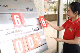 Đến nay, hầu hết các ngân hàng đã điều chỉnh lãi suất tiết kiệm xuống dưới 6%/năm.