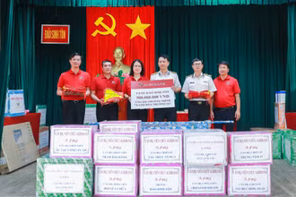 Ủng hộ chương trình "Xanh hóa Trường Sa"