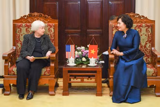 Thống đốc Ngân hàng Nhà nước Việt Nam Nguyễn Thị Hồng và Bộ trưởng Tài chính Hoa Kỳ Janet L. Yellen.