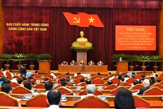 Tổng Bí thư Nguyễn Phú Trọng, Chủ tịch nước Nguyễn Xuân Phúc, Thủ tướng Chính phủ Phạm Minh Chính, Chủ tịch Quốc hội Vương Đình Huệ, Thường trực Ban Bí thư Võ Văn Thưởng đồng chủ trì Hội nghị. 