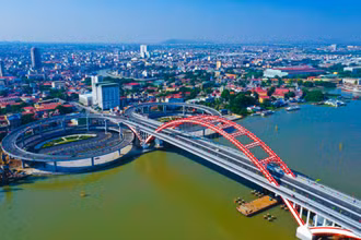 Hải Phòng phấn đấu trở thành thành phố đi đầu cả nước trong sự nghiệp công nghiệp hóa, hiện đại hóa.