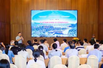 Toàn cảnh lễ khai mạc.