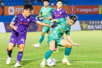 Phù Đổng Ninh Bình đã nỗ lực gỡ hòa, nhưng lại thua Becamex Bình Dương sau loạt đá luân lưu 11 m (Ảnh PĐNB).