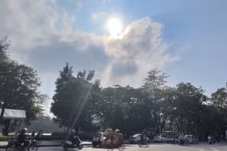 [Video] Hà Nội nắng nóng gay gắt diện rộng