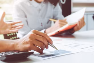 Các doanh nghiệp bảo hiểm cần khẩn trương rà soát lại tổng thể các quy trình bán hàng và thẩm định