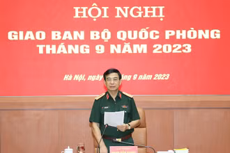 Đại tướng Phan Văn Giang phát biểu chỉ đạo tại hội nghị. Ảnh: Bộ Quốc phòng