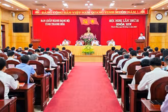 Quang cảnh hội nghị.